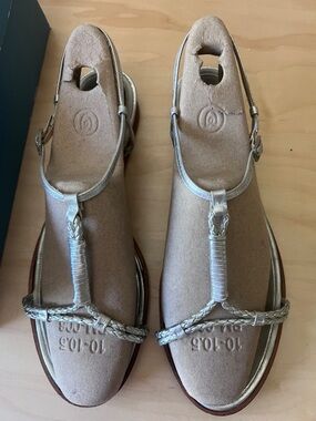 Amalfi Metallic Braided T-Strap Kid Leather Wedge Sandals w box - Silver 10